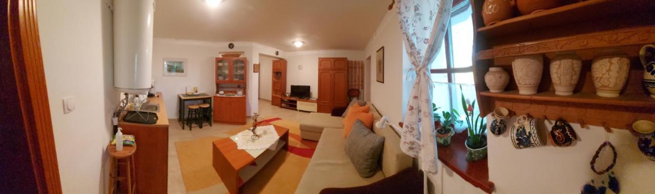 Nyugalom szigete 2 fős apartman 1 hálótérrel Vertessomlo Exterior foto